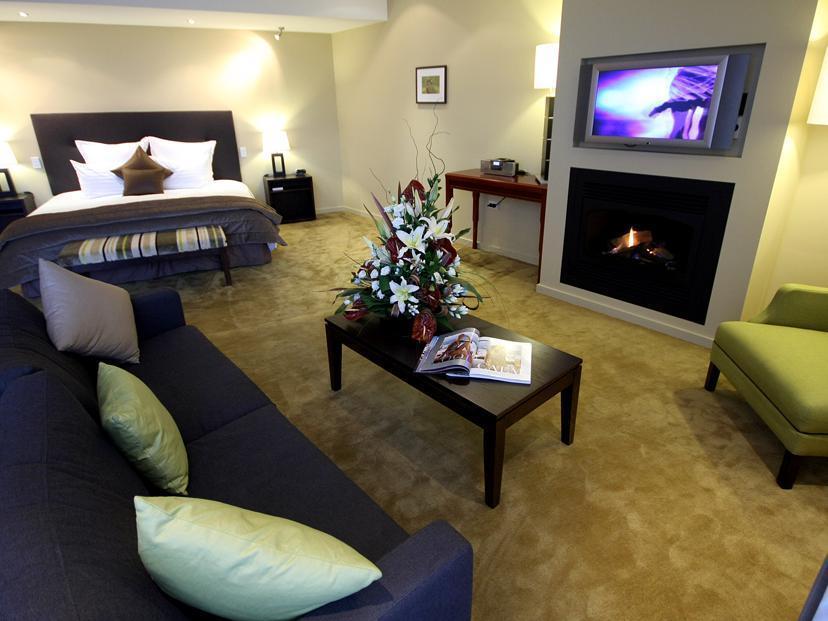 Braemar Lodge And Spa هانمر سبرينغز المظهر الخارجي الصورة A suite at the hotel