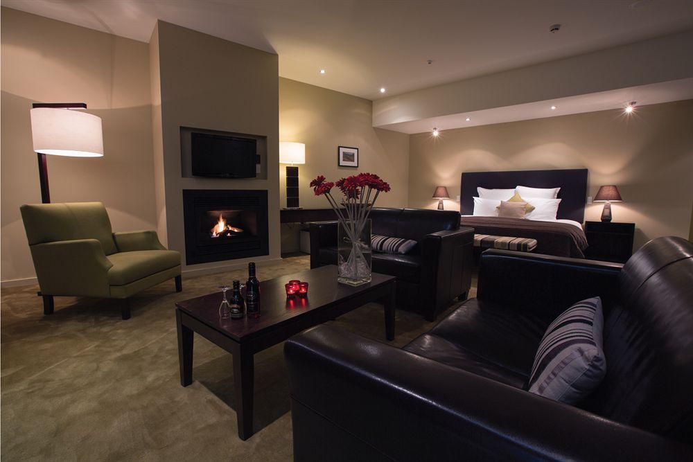 Braemar Lodge And Spa هانمر سبرينغز المظهر الخارجي الصورة A suite at the hotel