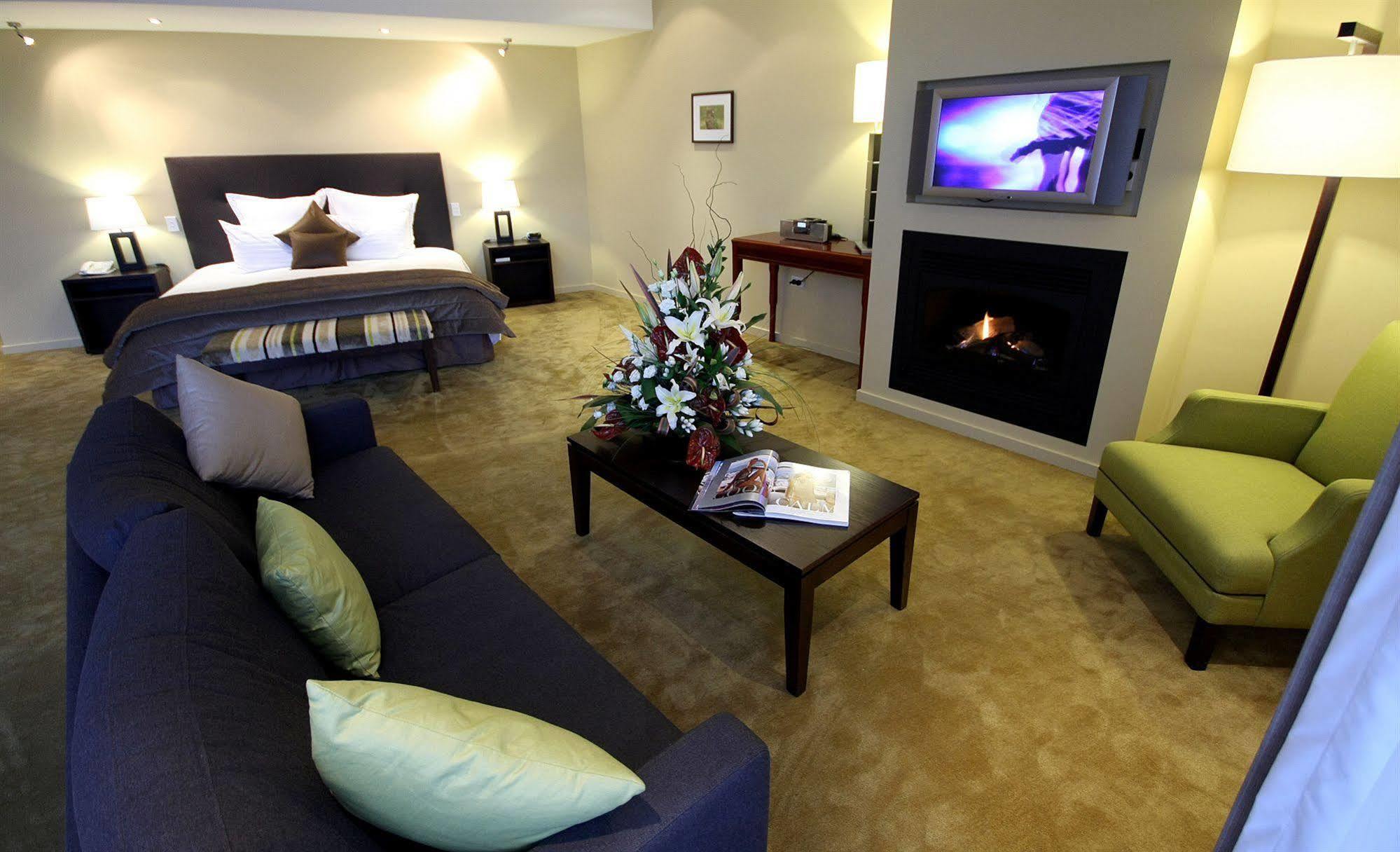 Braemar Lodge And Spa هانمر سبرينغز المظهر الخارجي الصورة A suite at the hotel