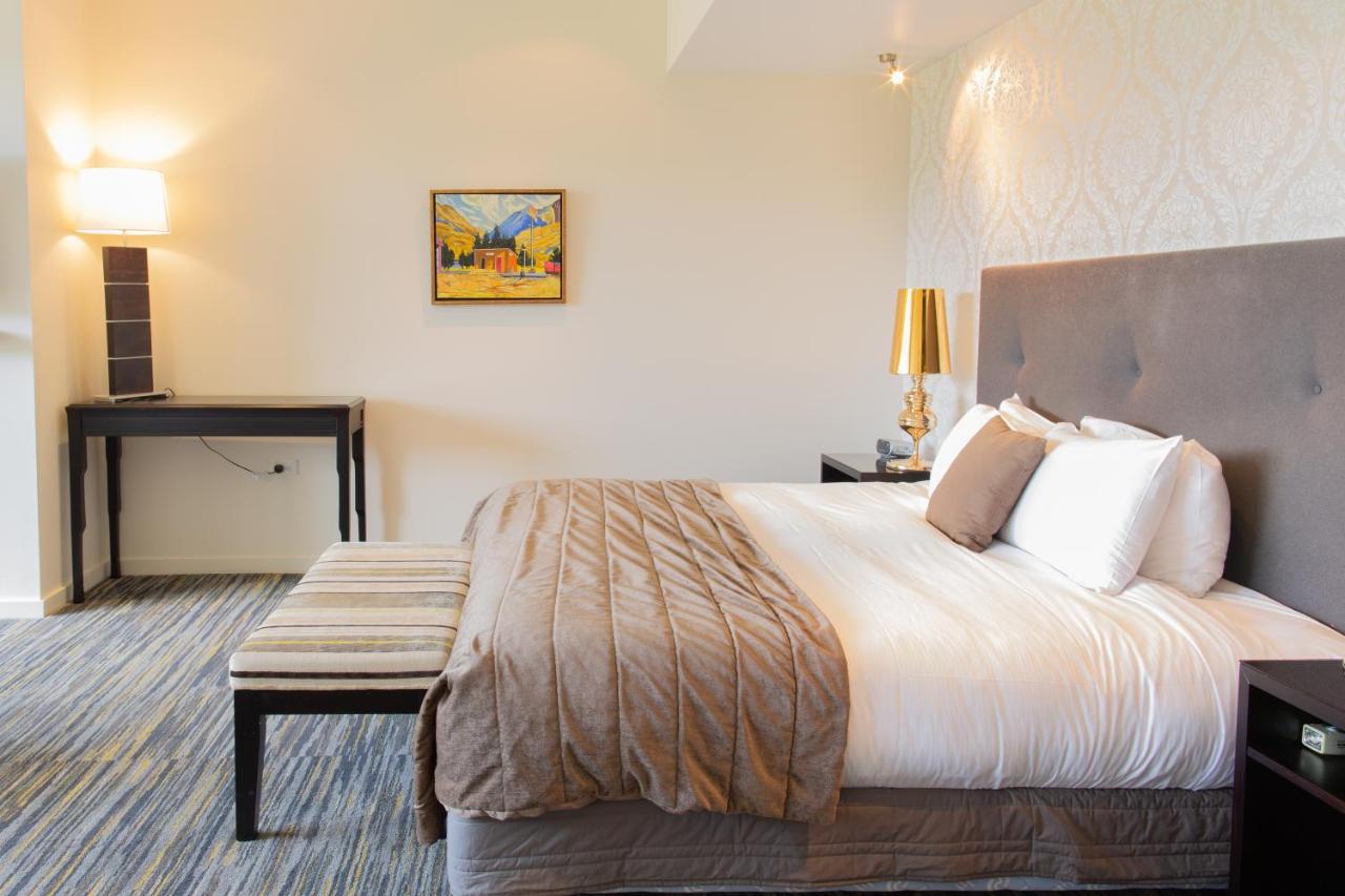 Braemar Lodge And Spa هانمر سبرينغز المظهر الخارجي الصورة A bedroom at the hotel